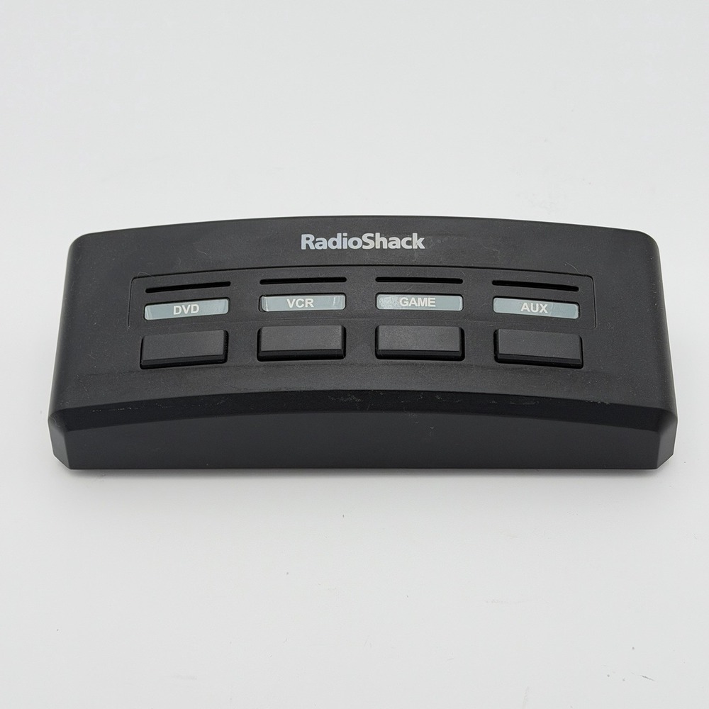 RadioShack Composite A/V Selector Switch 4-in 1-out Model 15-313‎